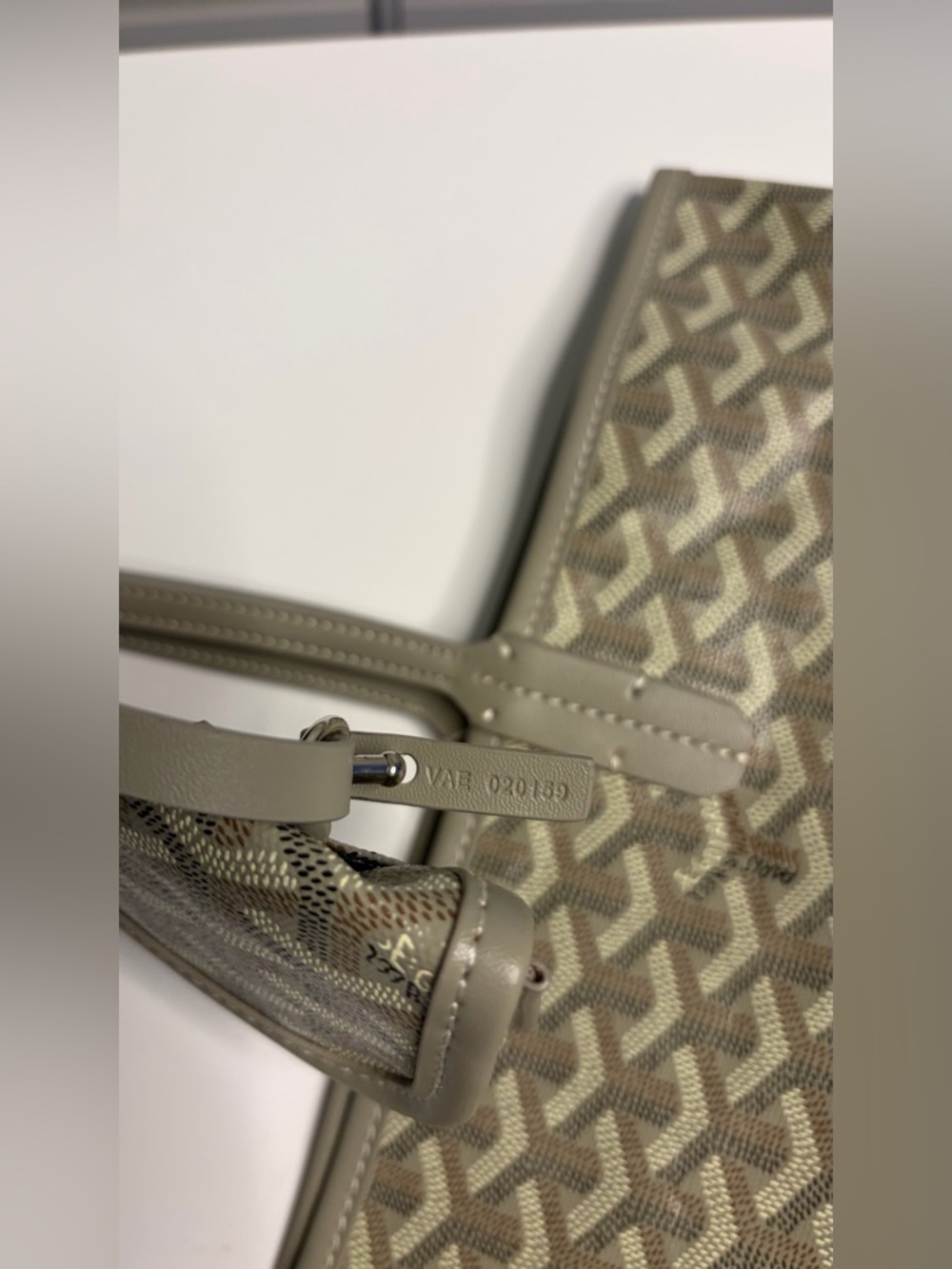 Goyard St. Louis PM Tote Bag - Picture 13 of 14